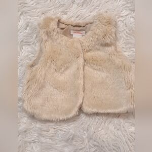 EUC Joe Fresh Baby Girl Faux Fur Vest in Cream